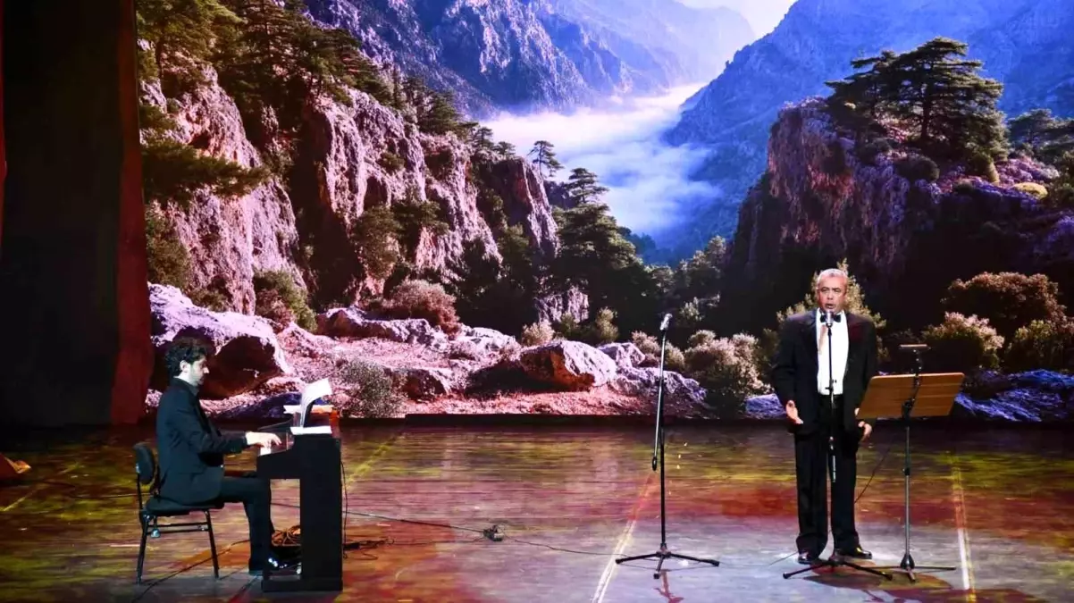 Bilecik'te Unutulmaz Sanat Gecesi