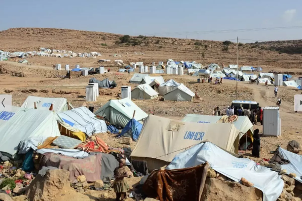 Yemen'de 4,8 Milyon Yerinden Edildi