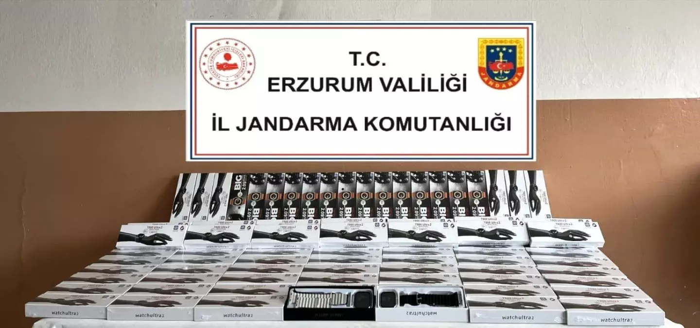 Erzurum'da 115 Kaçak Akıllı Saat Ele Geçirildi