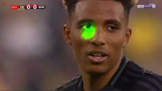 Lazer Saplantısı: Fenerbahçe Taraftarına Ceza