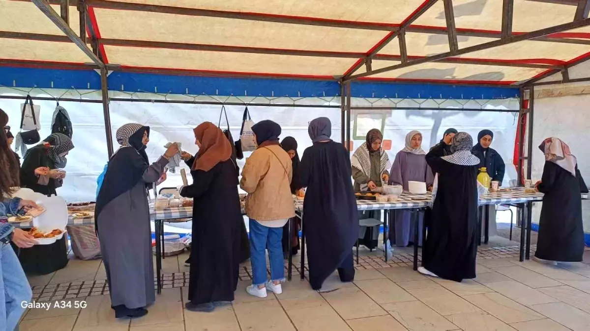 Van YYÜ'den Gazze'ye Yardım Kampanyası