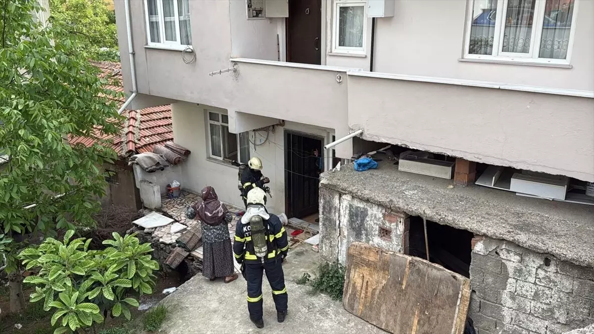 Gebze'de Elektrik Kontağı Yangını