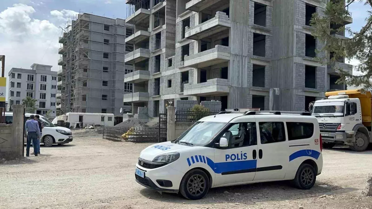 Adıyaman'da İnşaat İşçisi 6. Kattan Düştü