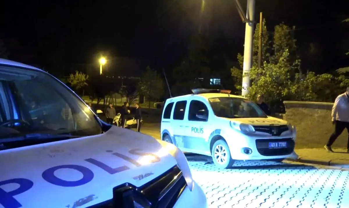 Tavşanlı'da Kaçan Araçtaki Şüpheliler Yakalandı
