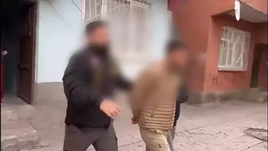 Diyarbakır'da Motosiklet Hırsızları Yakalandı