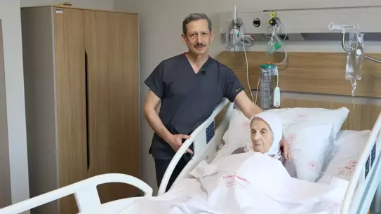 104 Yaşında Kalp Ameliyatı