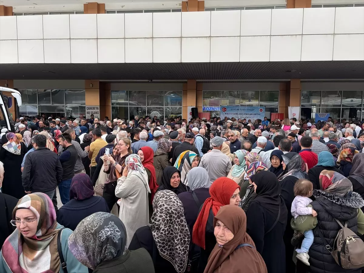 Çankırı'dan Hacı Adaylarına Uğurlama Töreni