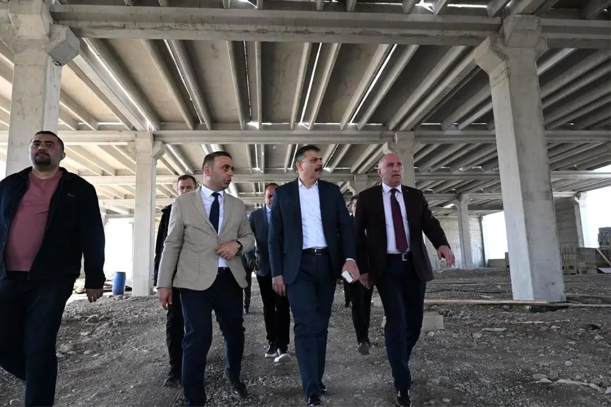 Vali Çiftçi, 2. Organize Sanayi Bölgesi'nde İncelemelerde Bulundu