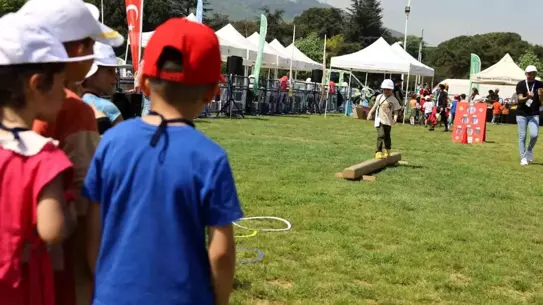 Bursa Uluslararası Spor Festivali'nde Minikler Doyasıya Eğlendi