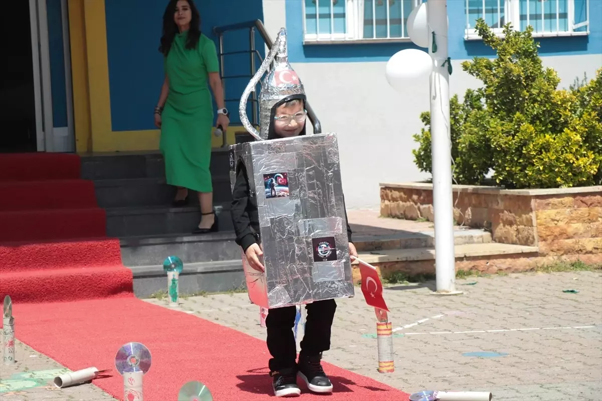 Kayseri'de Geri Dönüşüm Defilesi