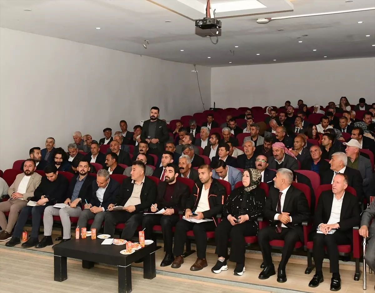 Muhtarlarla Toplantı