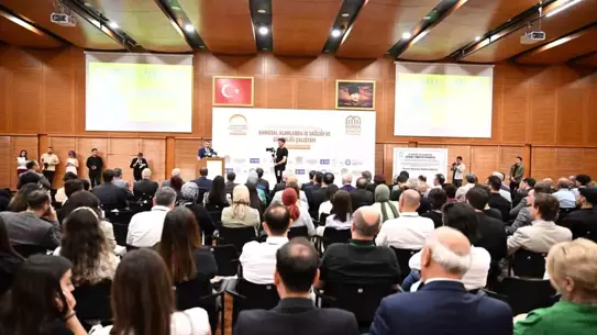 Bursa'da Kamusal Alanlarda İş Sağlığı ve Güvenliği Çalıştayı Başladı