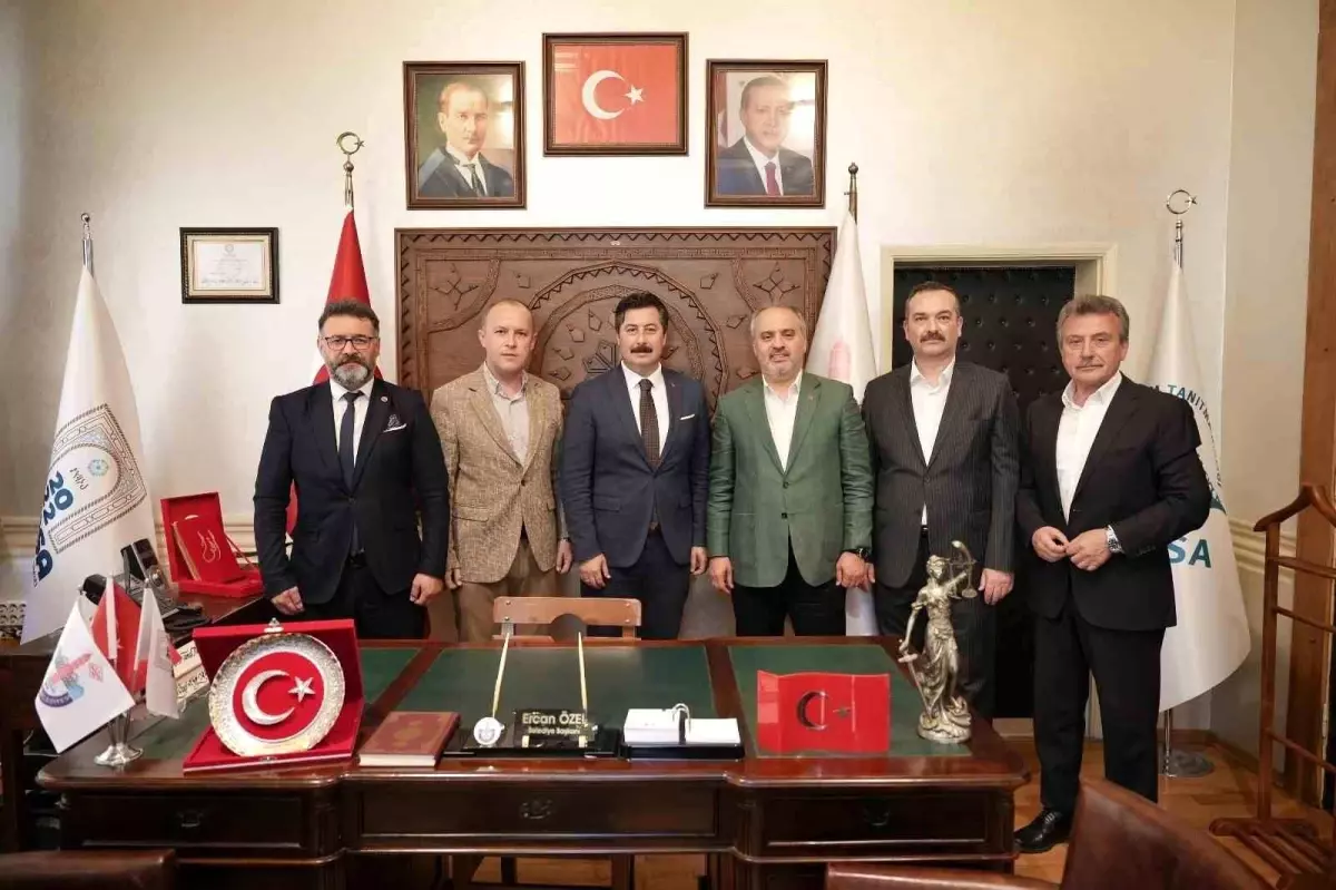 Alinur Aktaş, Ercan Özel'i Ziyaret Etti