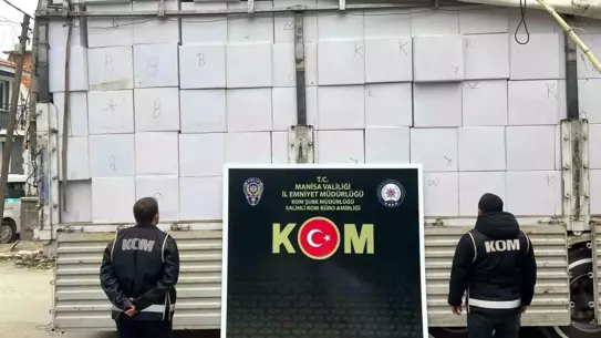 Salihli'de 14 Kaçakçılık Operasyonu