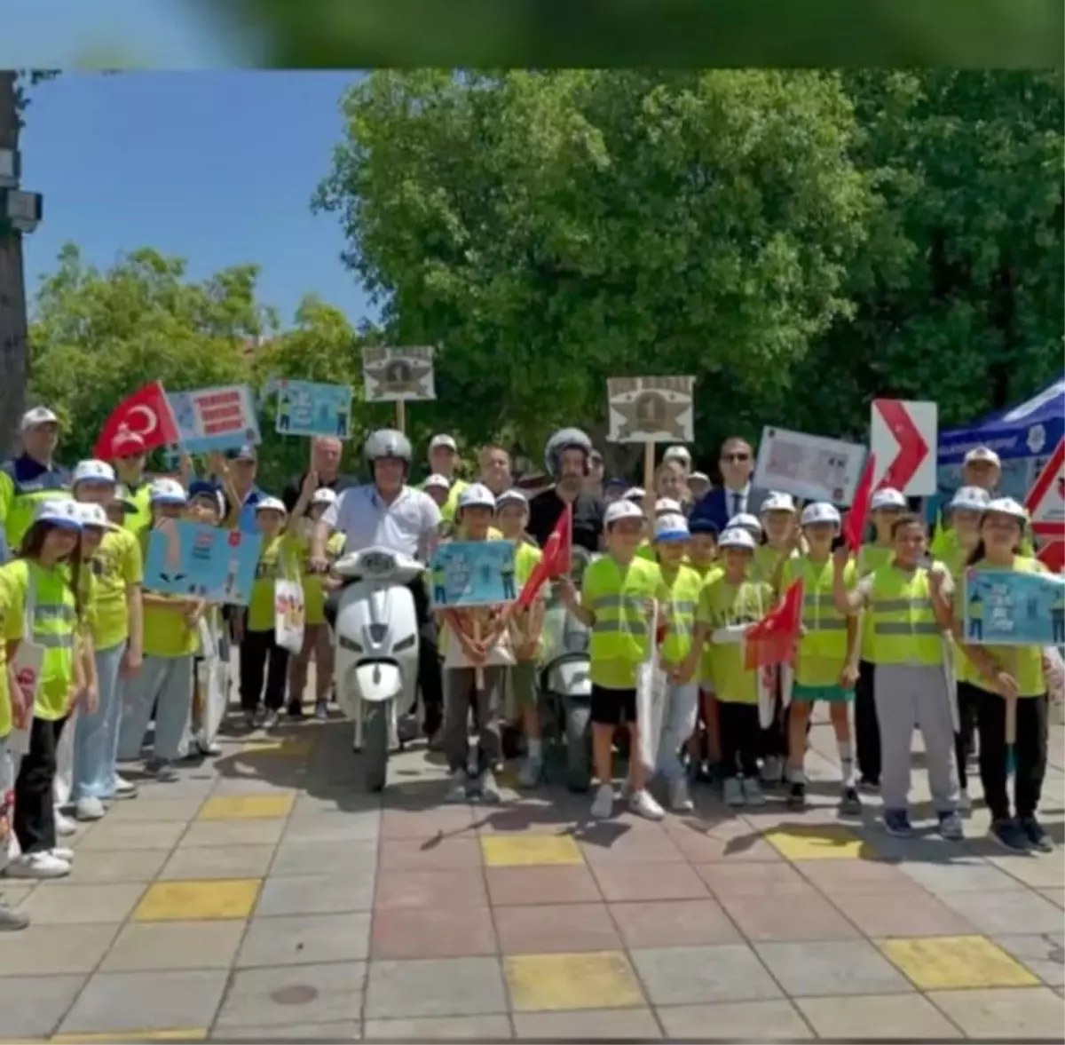 Miniklerden Yaya Önceliği Etkinliği