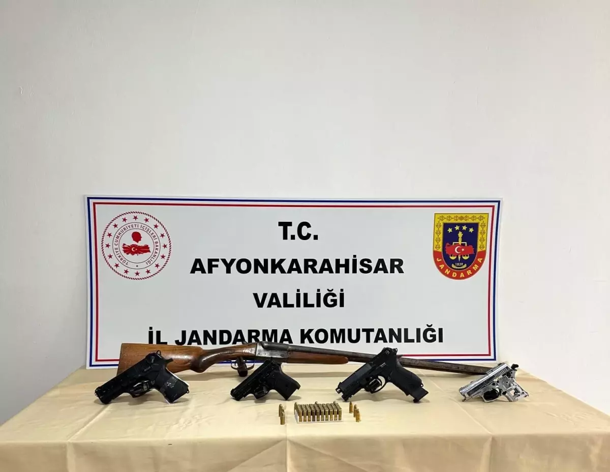 Afyon'da Düğünlerde Havaya Ateş Açan Magandalar Yakalandı