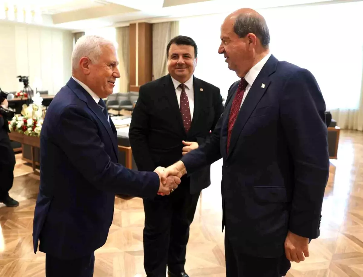 Bursa Büyükşehir Belediye Başkanı Bozbey, KKTC'ye Ziyaret Gerçekleştirdi