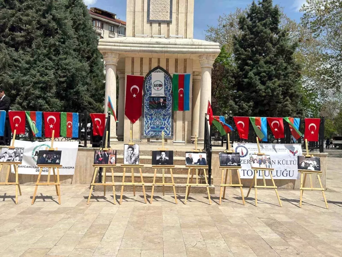 Aliyev'in 102. Doğum Günü Kutlandı