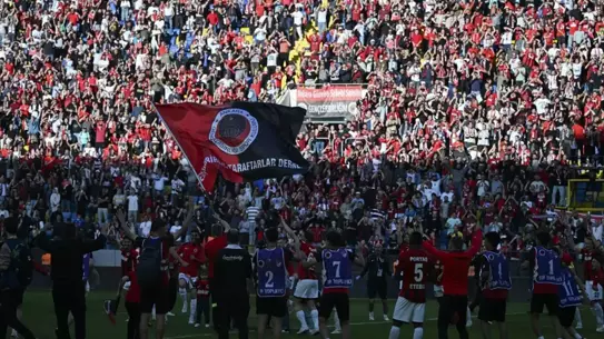 Kocaelispor'un ardından Gençlerbirliği de Süper Lig'e yükseldi.