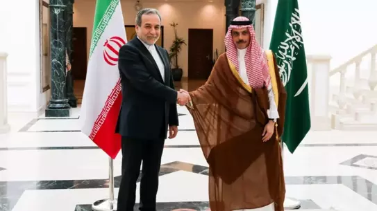 İran ve Suudi Arabistan'dan Önemli Görüşme