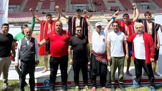 Hakkari'den Aba Güreşi Başarısı