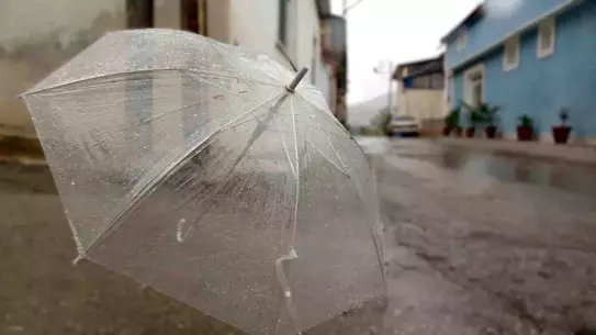 Bayburt'ta Kuvvetli Yağış ve Rüzgar Uyarısı