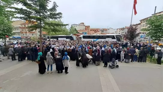 Simav'dan 80 Hacı Adayı Uğurlandı
