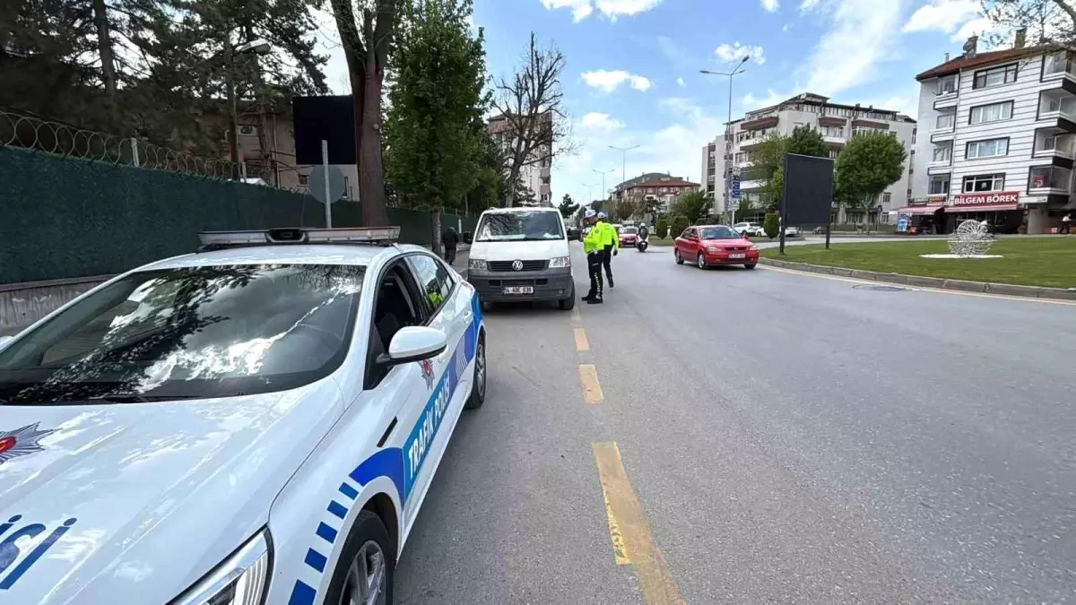 Bolu'da Trafik Denetimlerinde Cezalar Kesildi