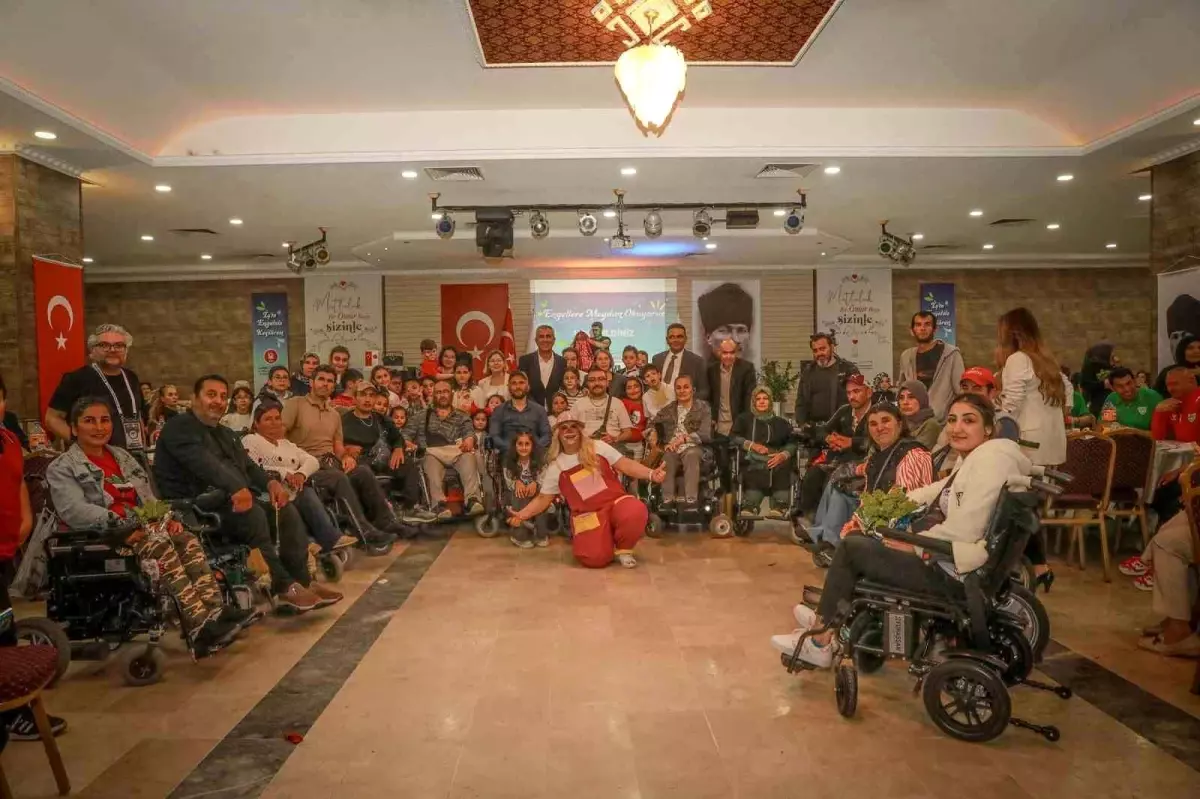 Keçiören'de Anneler Günü ve Engelliler Haftası Coşkuyla Kutlandı