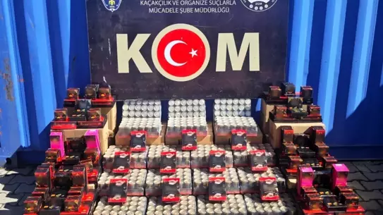 Van'da Gümrük Kaçağı Malzeme Operasyonu