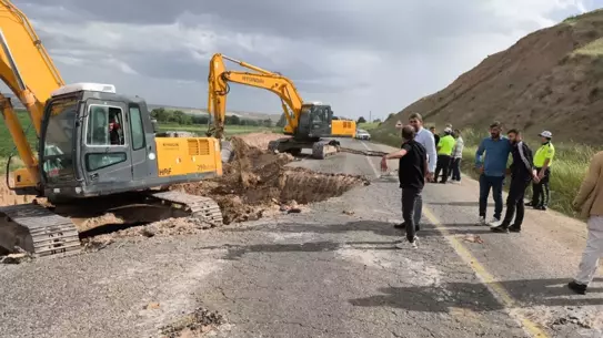 Batman-Diyarbakır Yolunda Çökme