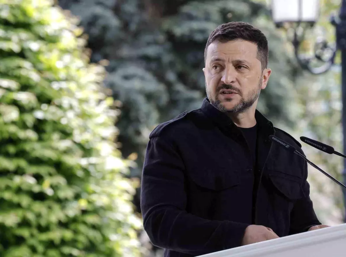 Zelenskiy'den Cumhurbaşkanı Erdoğan'a: "Desteği ve diplomasiyi en üst düzeyde kolaylaştırmaya hazır olması dolayısıyla kendisine minnettarım"