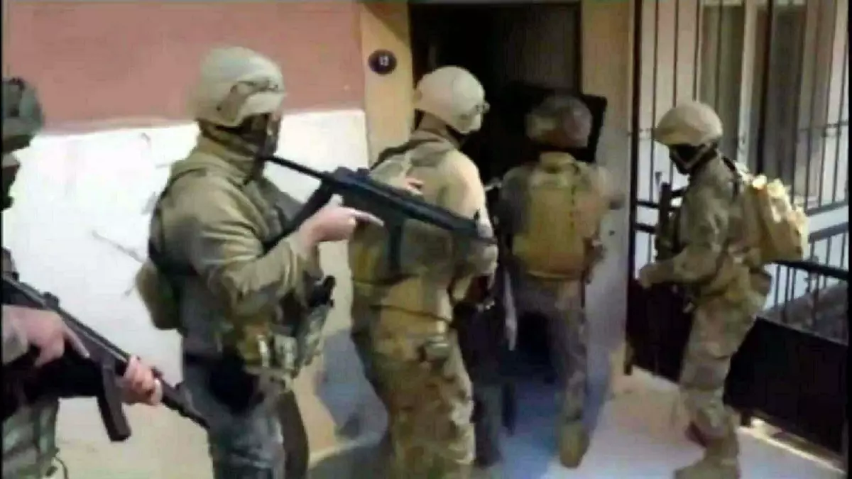 İzmir'de DEAŞ Operasyonu: 10 Gözaltı