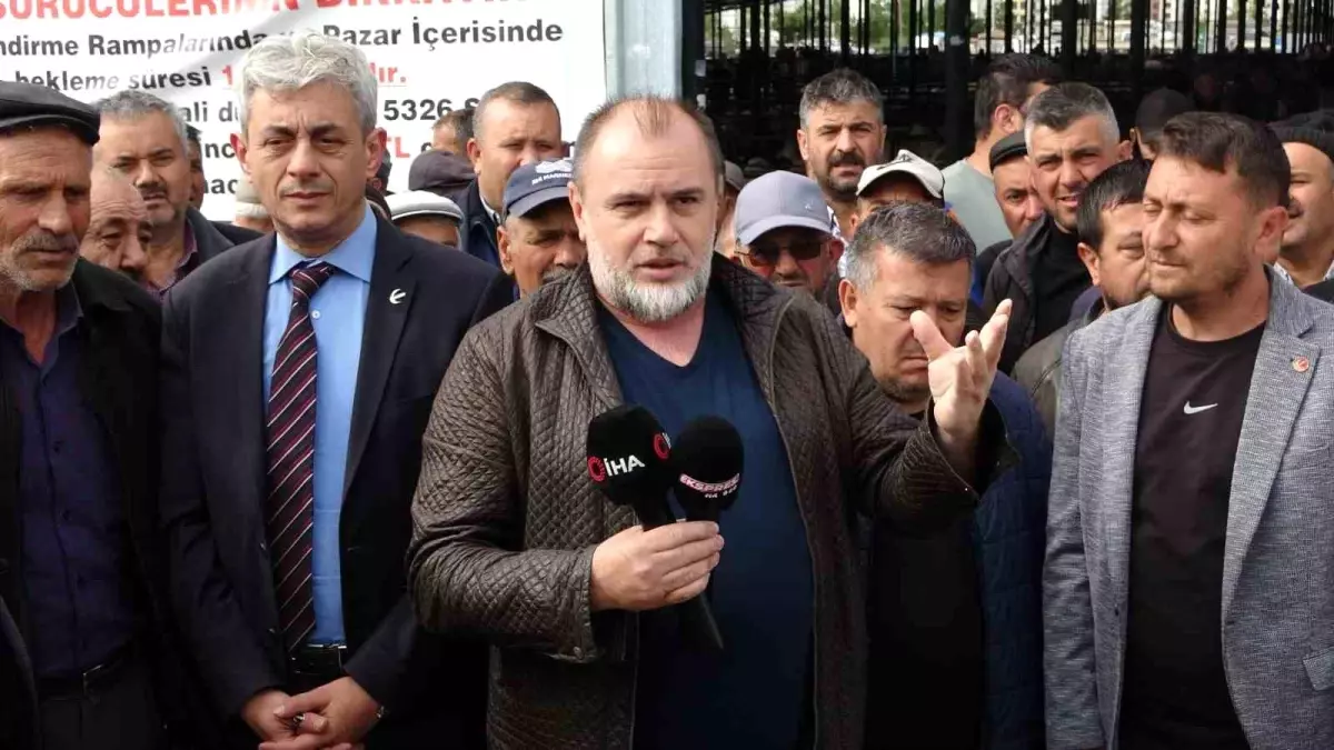 Kütahya'da Kurban Pazarı Padok Fiyatlarına Tepki