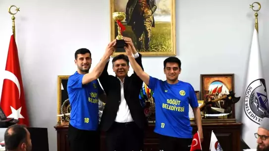 Söğütspor'un BAL'a Yükselişi Bilecik'te Kutlandı