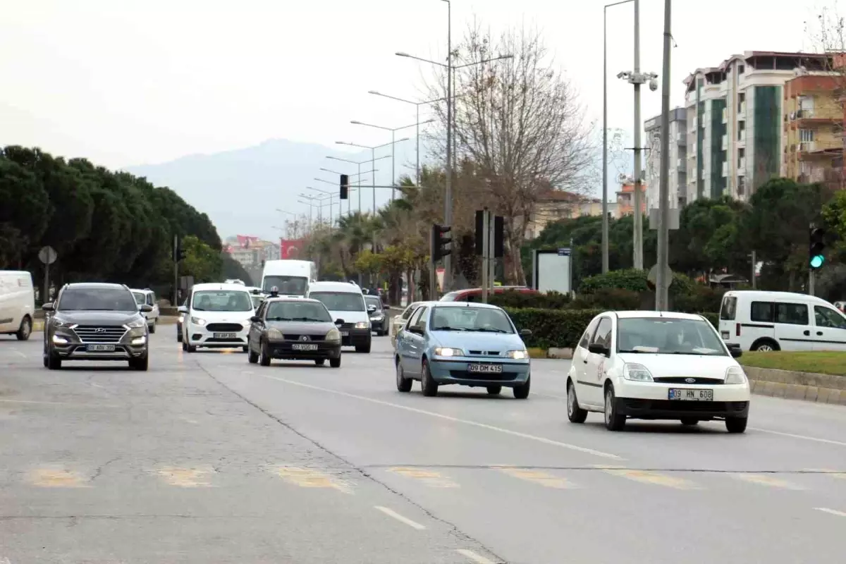 Aydın'da Nisan'da 636 Bin Araç Var