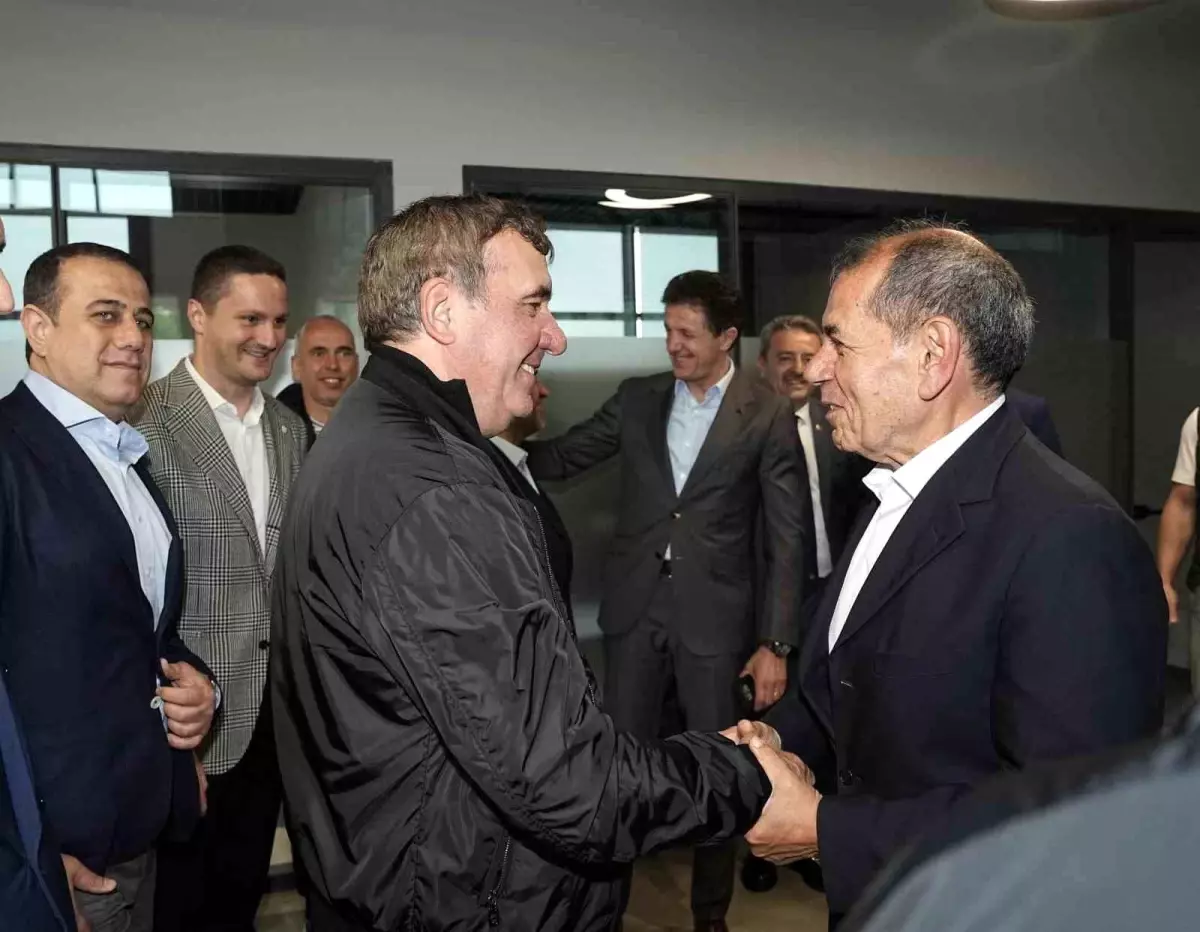 Galatasaray'ın UEFA Zaferi Kutlandı
