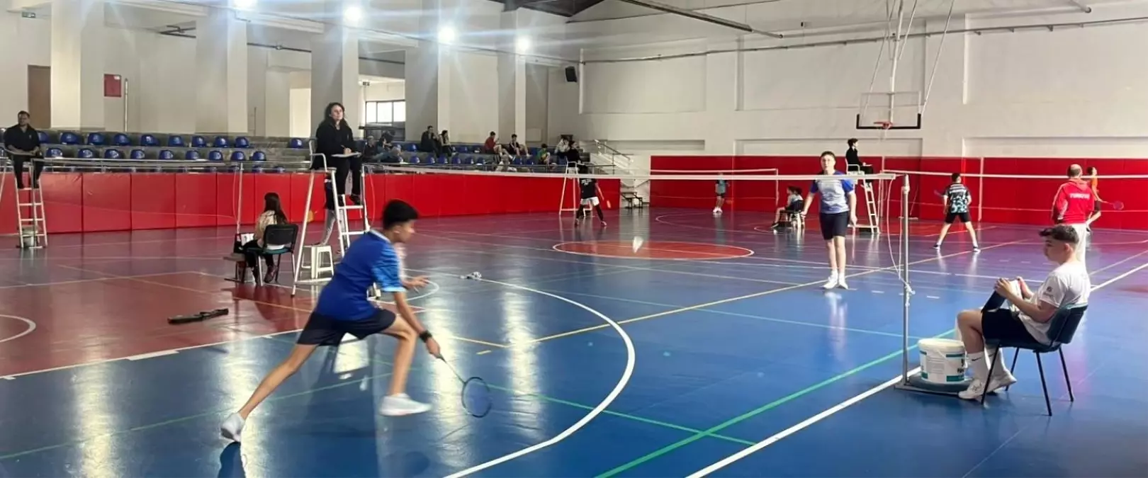 Kütahya'da Badminton Turnuvası Heyecanı
