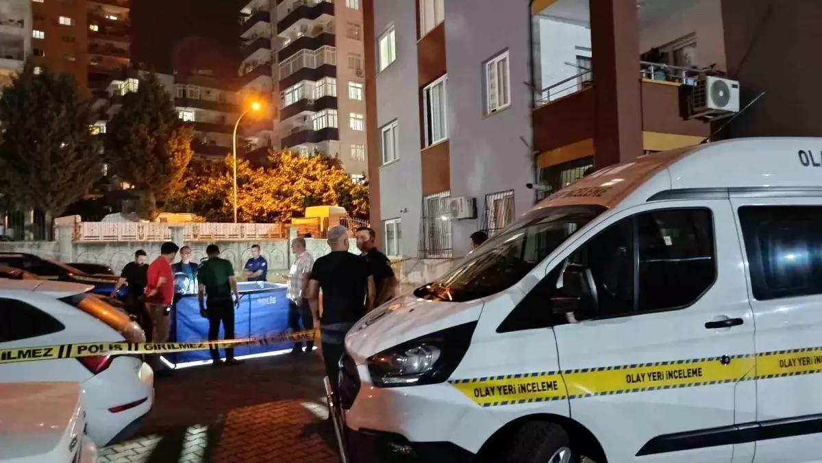 Adana'da Korkunç Cinayet: Genç Kadın Bıçaklanarak Öldürüldü