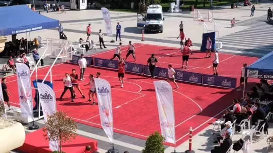 Büyükçekmece'de 3x3 Basketbol Gençlik Kupası Renkli Görüntülere Sahne Oldu