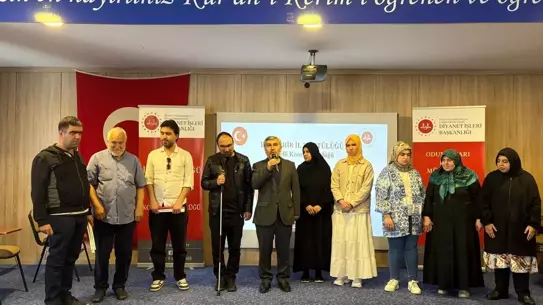 Eskişehir'de Engelli Bilgi Yarışması Düzenlendi