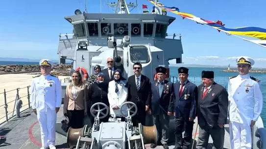 TCG Akçakoca Enez Limanı'nda Ziyarete Açıldı