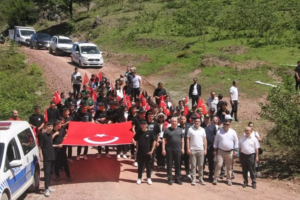Güce'de Şabankale şehitleri için yürüyüş düzenlendi