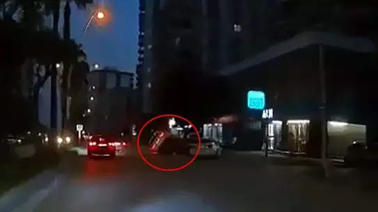 Adana'da Ehliyetsiz Sürücü Kaza Yaptı