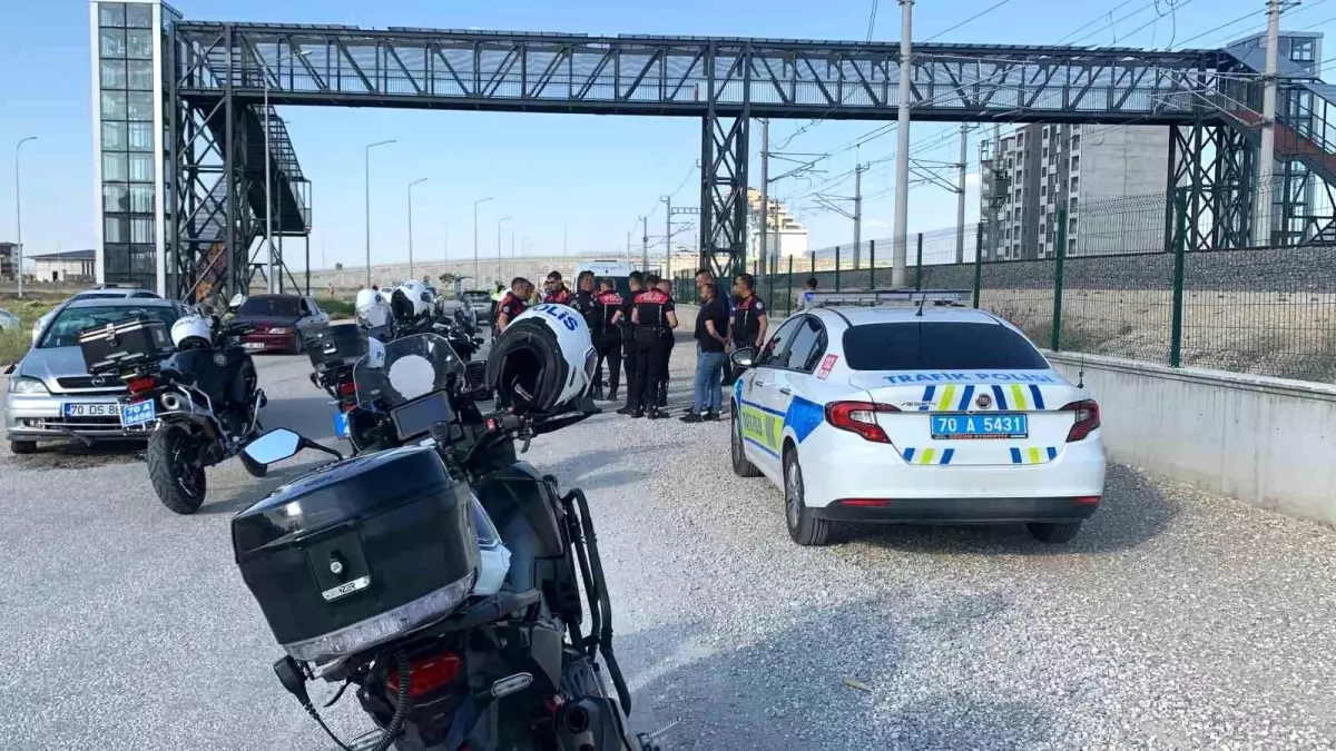 Kaçan 15 Yaşındaki Sürücü Kaza Yaptı