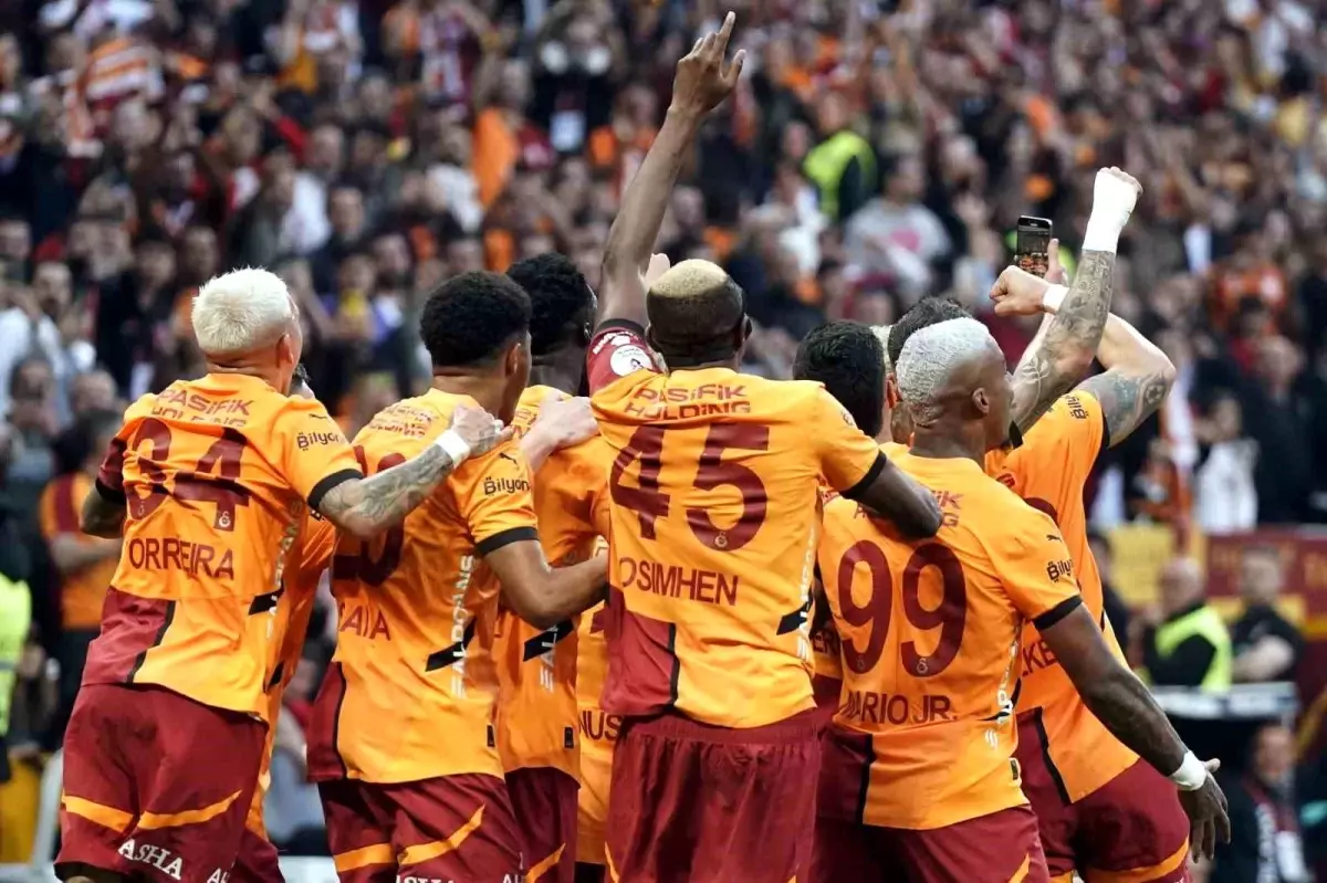 Galatasaray 3. Şampiyonluğunu İlan Etti