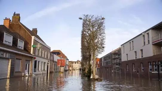Fransa'da Sel Faciası: 3 Ölü, 2 Kayıp
