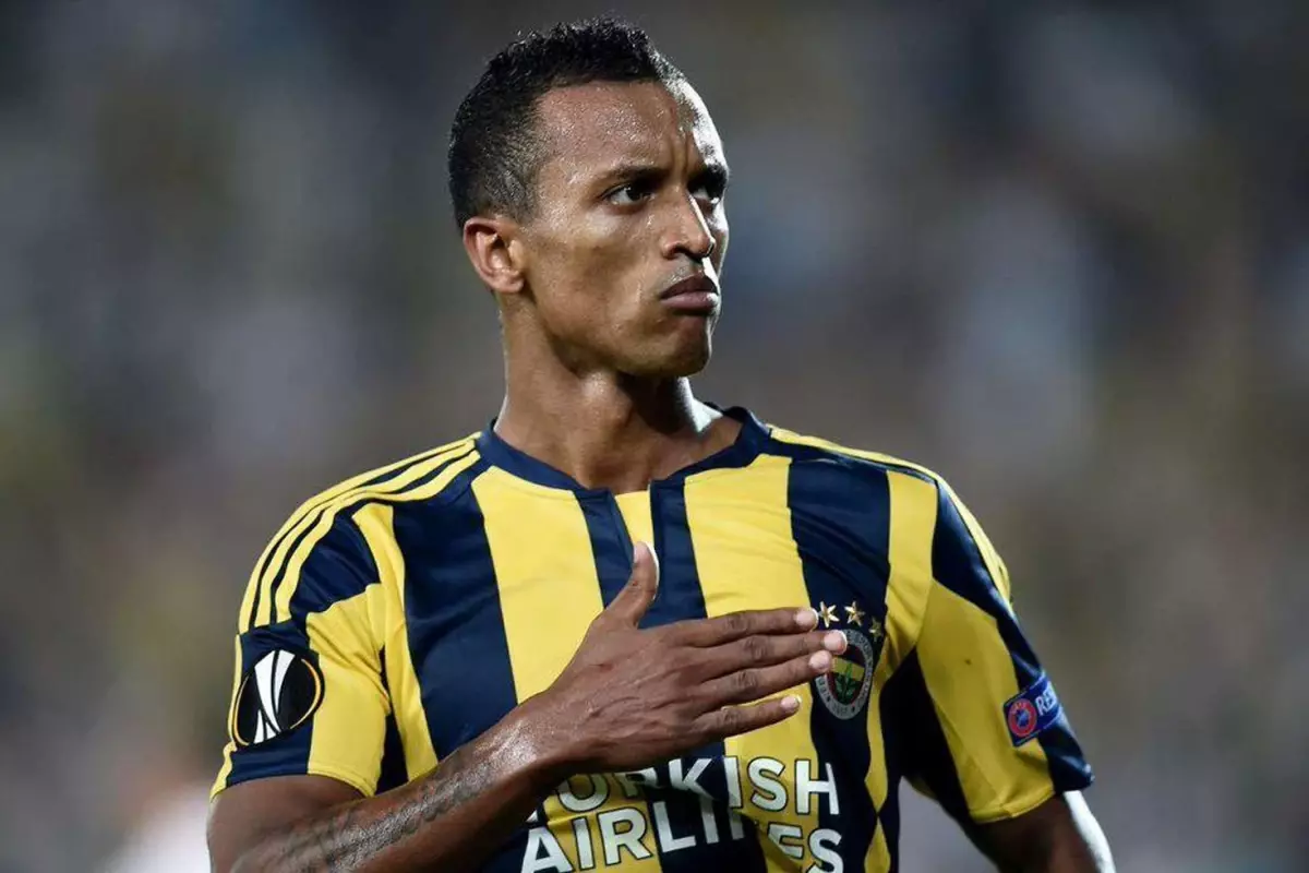 Fenerbahçe'nin eski yıldızı Luis Nani'den Jose Mourinho yorumu