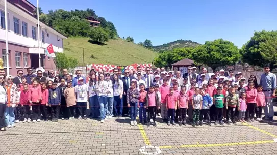 Yukarı Taşçılı Okulu'nda Bilim Fuarı