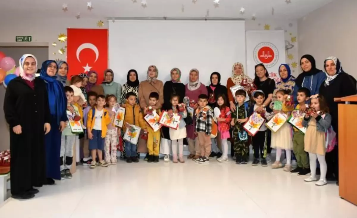Aile Yılı'nda Annelerin Rolü Vurgulandı